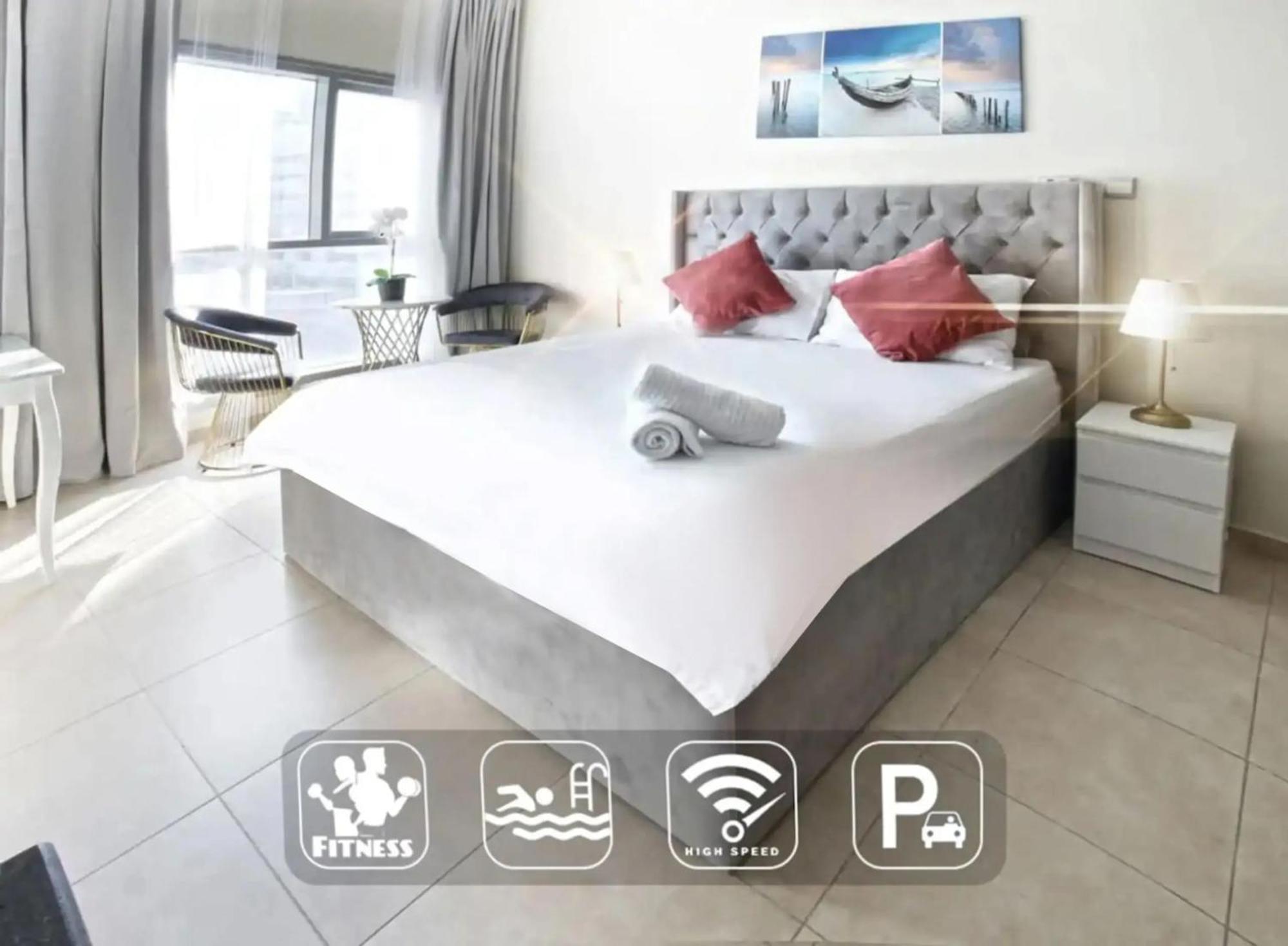 Apartment In Marina By & Metro - Z313